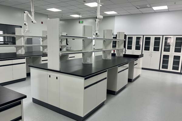 實(shí)驗(yàn)室裝修費(fèi)用計(jì)入什么科目