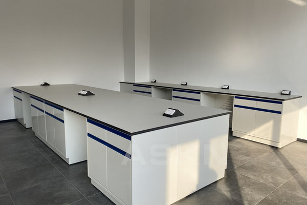 實(shí)驗(yàn)室墻面用什么材料？