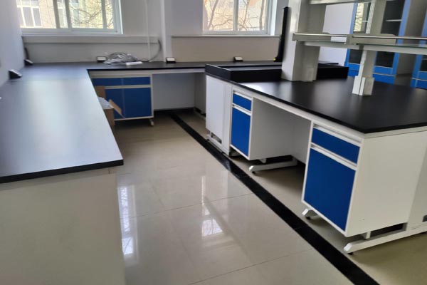 鋼木實(shí)驗(yàn)臺(tái)一般多少錢一米？