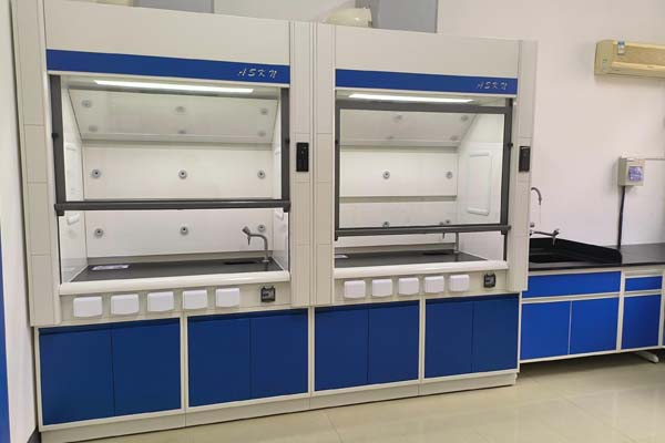 通風(fēng)柜多少錢價格一套安裝？